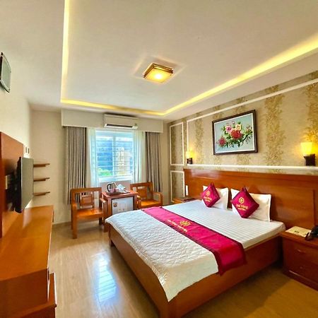 Mai Vang Hotel Хошимин Экстерьер фото